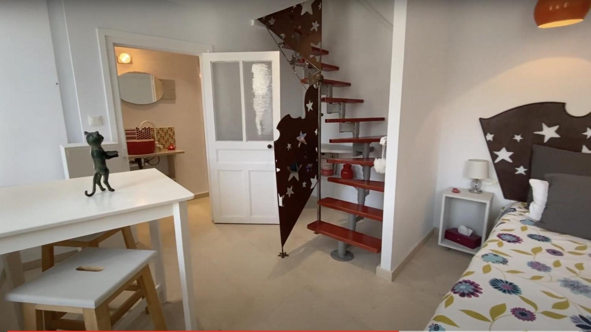 Dun-le-Palestel 48 Urban Suites חדר תמונה