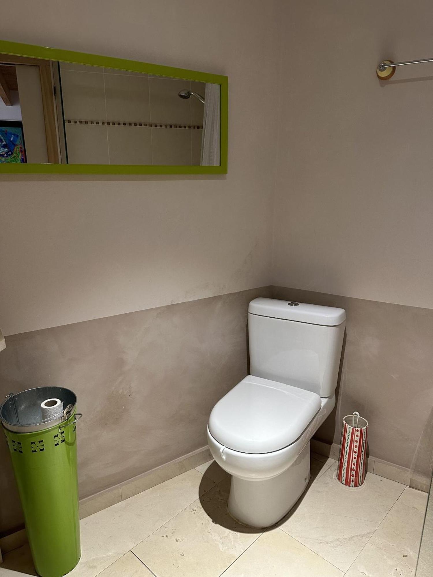 Dun-le-Palestel 48 Urban Suites חדר תמונה